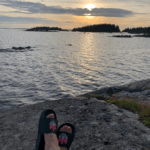 Kesäiltana kalliolla